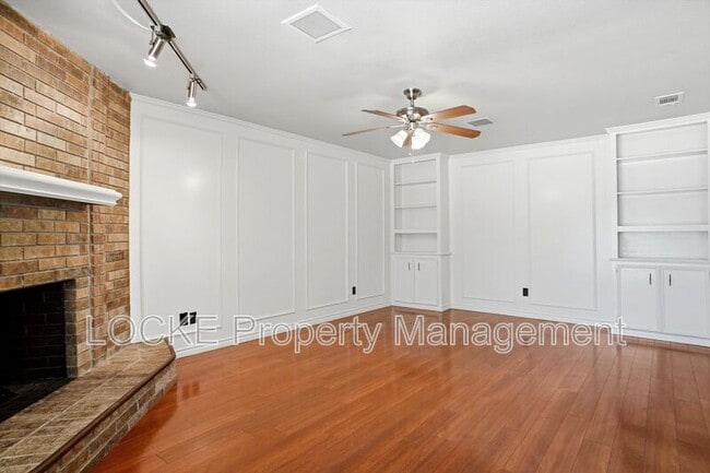 Building Photo - 2033 Teton Pl