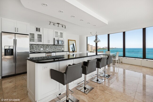 Building Photo - 505 N Lake Shore Dr