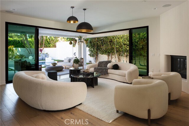 Foto del edificio - 311 Costa Bella Ct