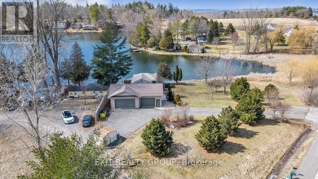 Building Photo - 1531 FOXBORO-STIRLING ROAD