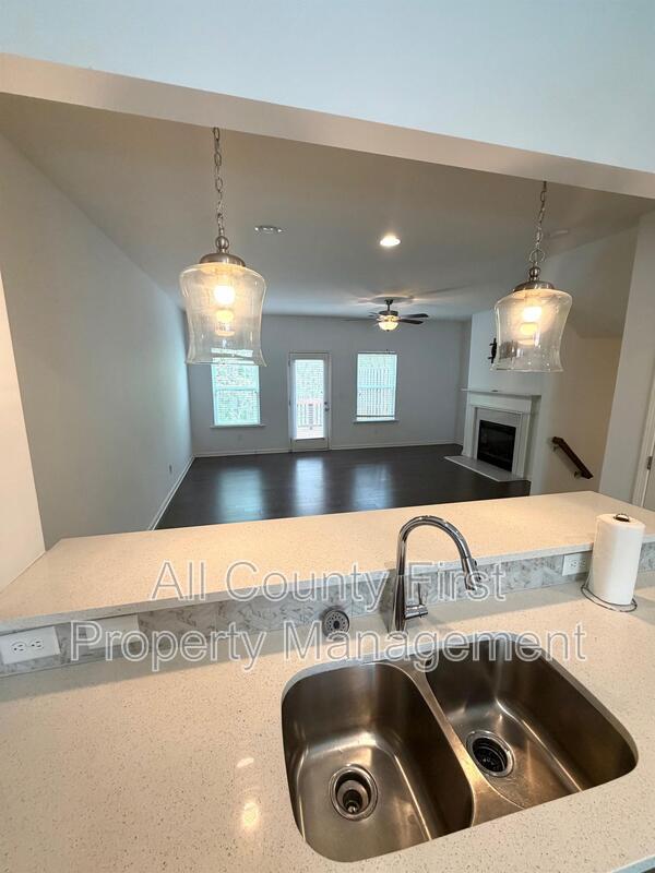 Foto del edificio - 887 Society Cir