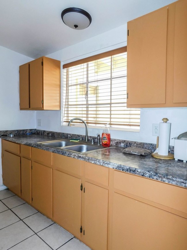 Building Photo - 5403 Raymond Telles Dr