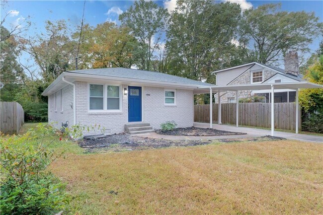 Foto del edificio - 2431 Crestview Ave