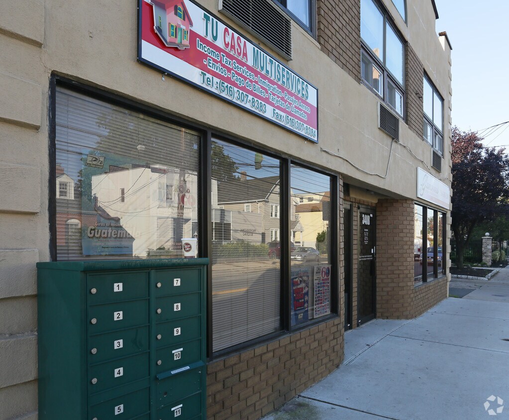 Building Photo - 340 Maple Ave