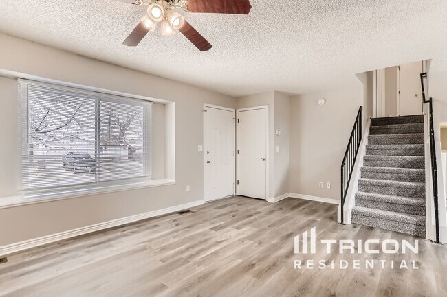 Building Photo - 8448 Prairie Clover Way