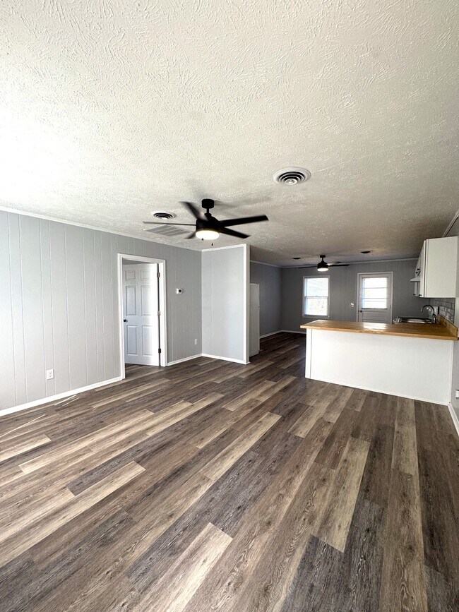 Foto del edificio - 608 22nd Ave N