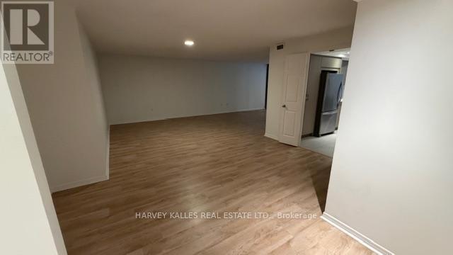 Building Photo - 409-360-360 Bloor St E
