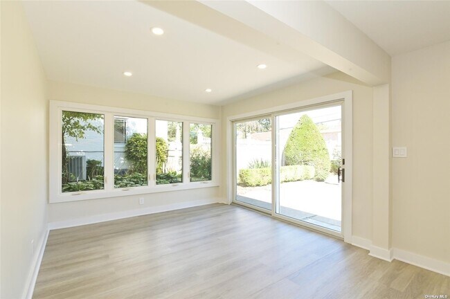 Foto del edificio - 218-35 82nd Ave