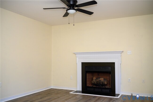 Foto del edificio - 2143 Mountain View Rd