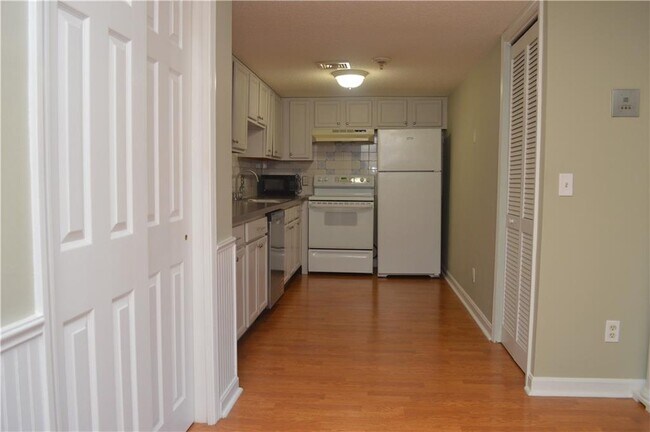 Foto del edificio - 31 Devereux Ave