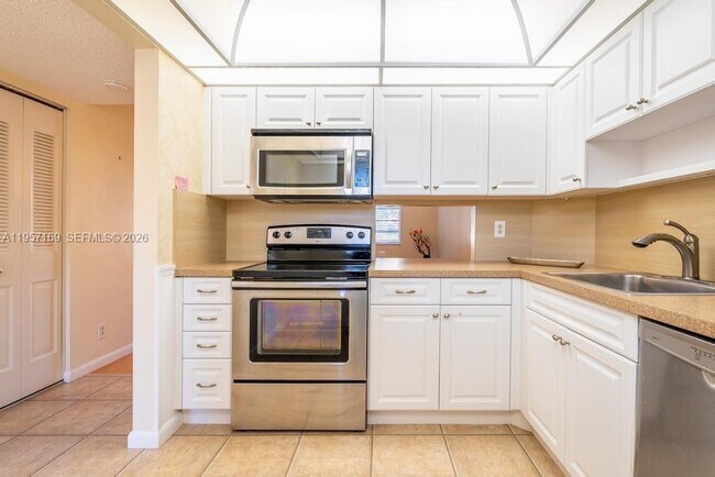 Foto del edificio - 151 Berkley Rd