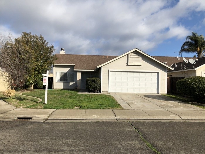 Primary Photo - 1675 Willow Park Way