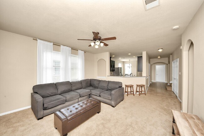 Building Photo - 8428 Willow Loch Dr