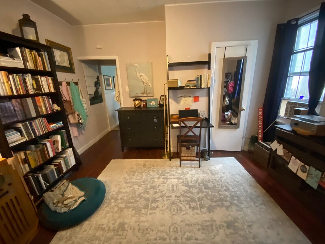 Foto principal - 1417 E Columbia Ave