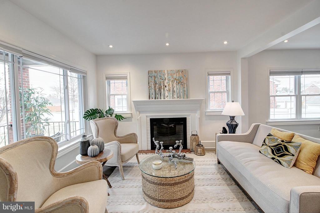 Foto principal - 102 Frederick Ave