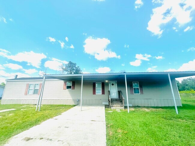 Foto del edificio - 207 Juniper Rd