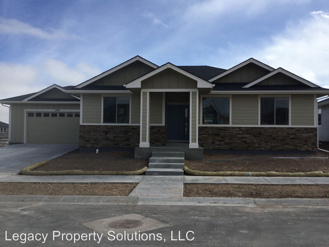 Primary Photo - 3 br, 2 bath House - 1345 Alyssa Way