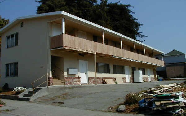 Foto del edificio - 3019 Bateman St