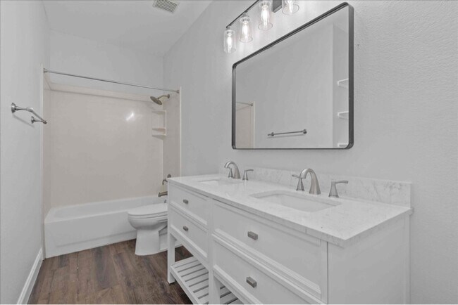Foto del edificio - 13409 Arbor View Ln