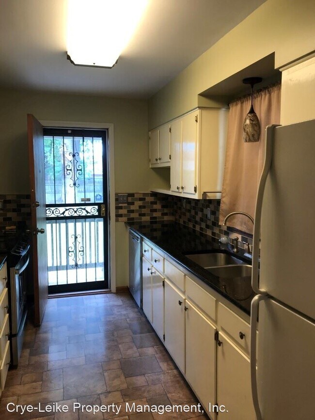 Building Photo - 3 br, 1.5 bath House - 5556 Mason Rd