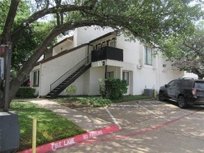 Building Photo - 13211 Emily Rd