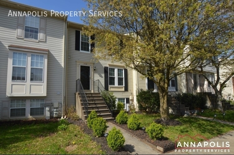 Primary Photo - 1536 falstone lane