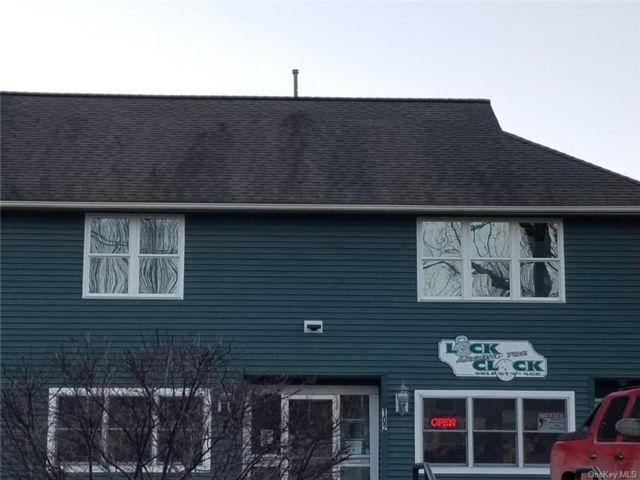 Primary Photo - 8 Sloop Hill Rd