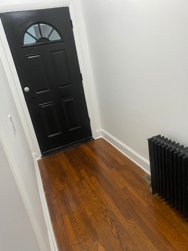 Foto del edificio - 218 Mountain Grove St