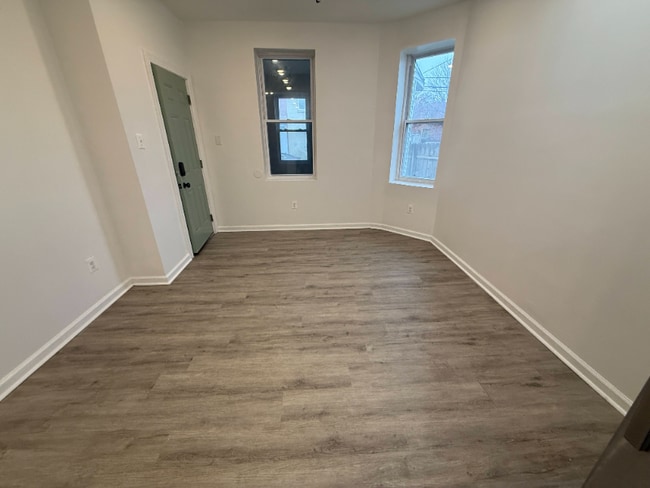 Building Photo - 4626 Westminster Ave