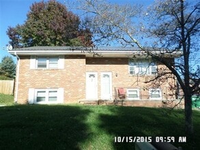 Building Photo - 485 2nd St