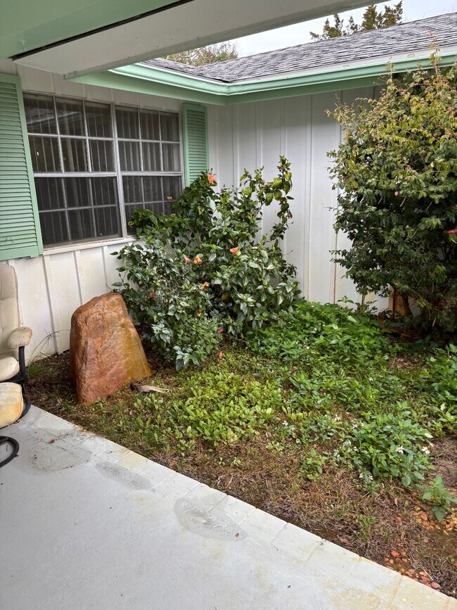 Foto del edificio - 12411 Partridge Hill Row