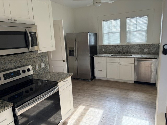 Kitchen - 307 Hibiscus St