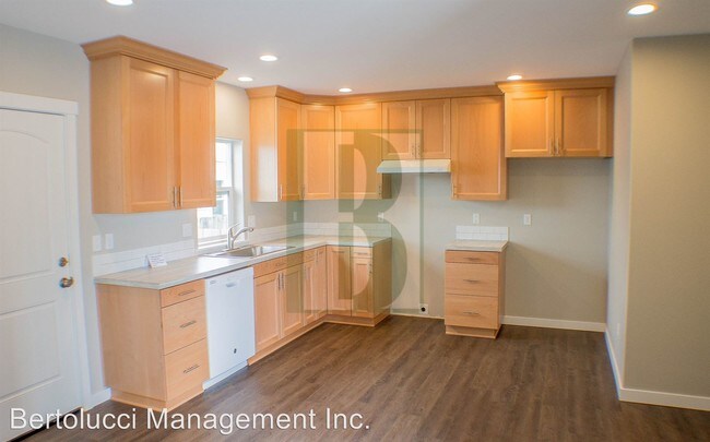 Foto del edificio - 1115 Cherry Ct