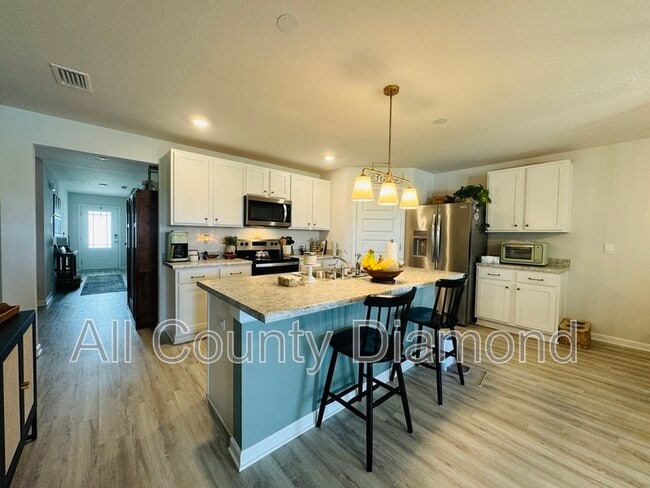Building Photo - 6561 Slabinski Ln