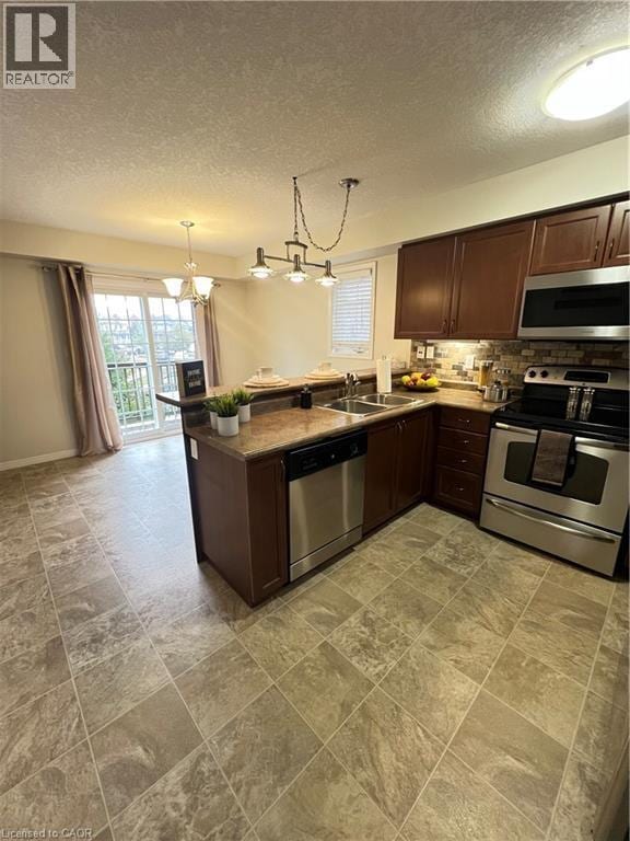 Building Photo - 35 Mountford Dr