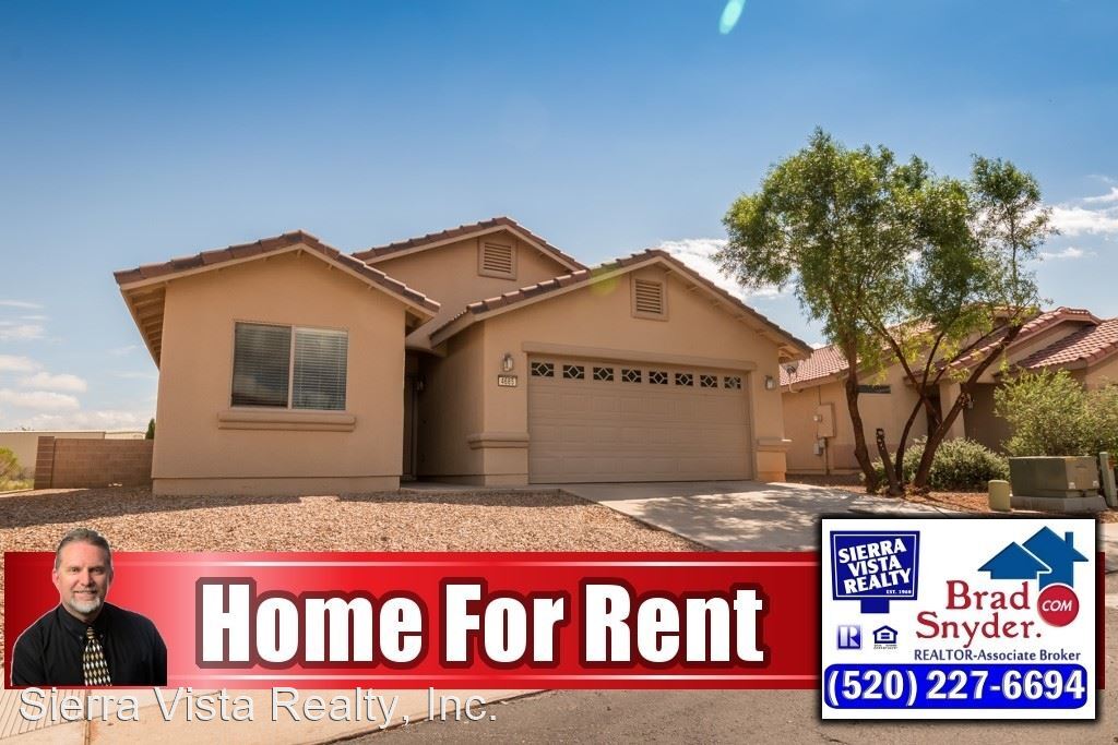 Foto principal - 4 br, 2 bath House - 4685 Big Bend St