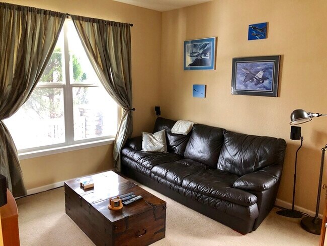 Building Photo - Beautiful Home in Aurora