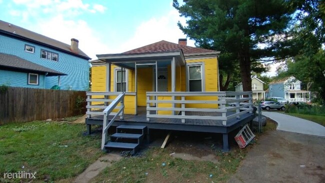 Building Photo - 2 br, 1 bath House - 4713 Castle Pl