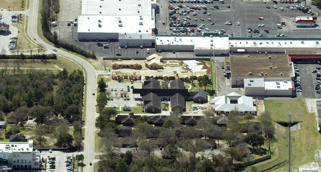 Aerial Photo - Southern Knights Independent Living