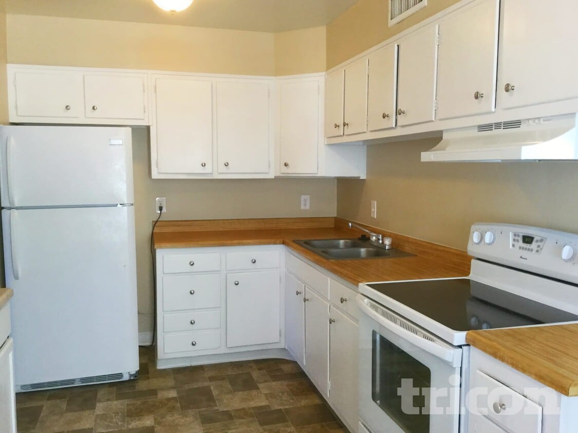 Foto del edificio - 13710 Mt Whitney St