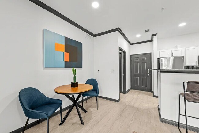 Foto del edificio - 7828 Pat Booker Rd