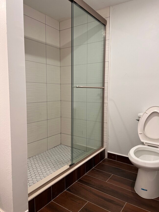 Foto del edificio - 13531 Chestnut St