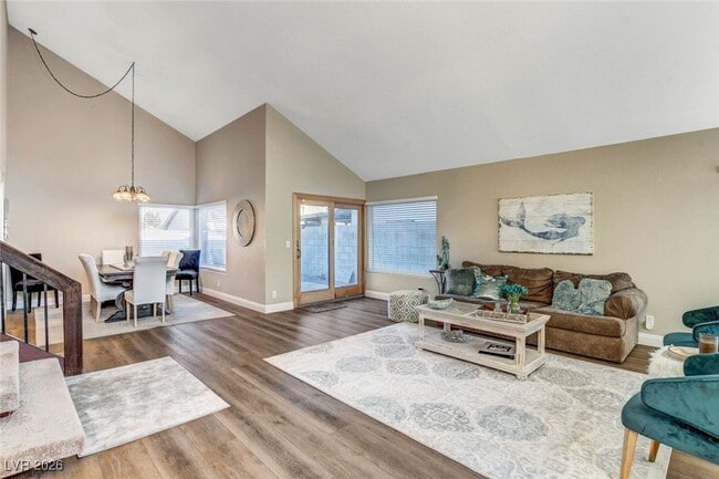 Building Photo - 4762 Torrence Dr