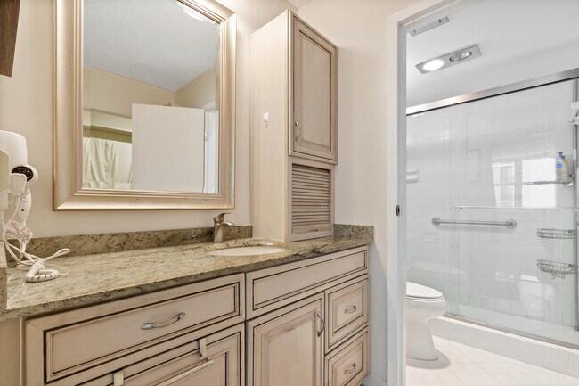 Foto del edificio - 5440 N Ocean Dr