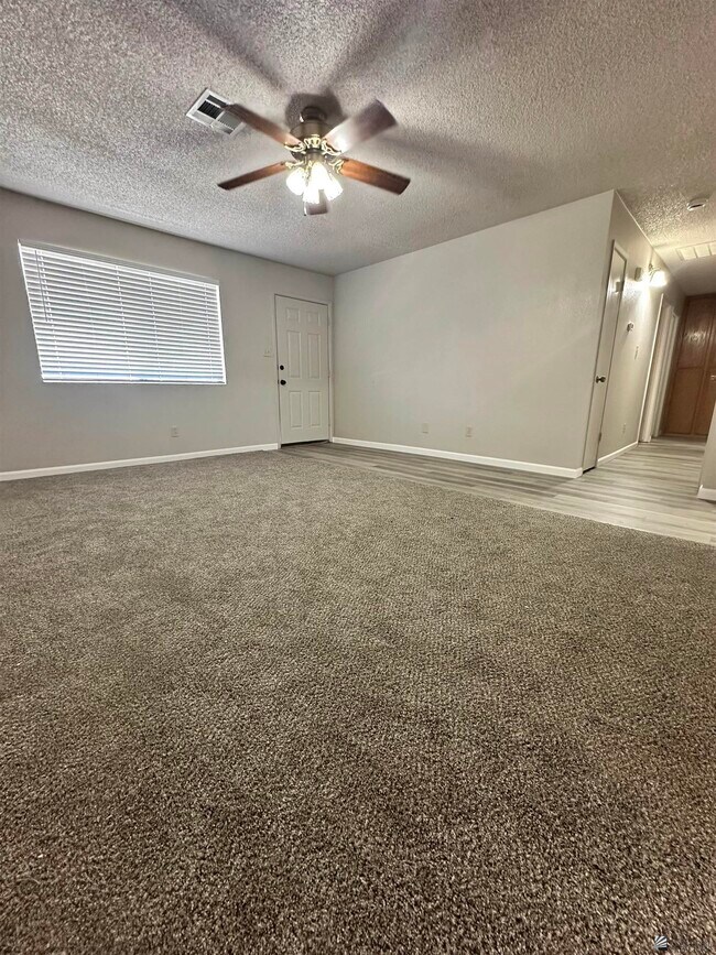 Foto del edificio - 4657 W 21st Ln