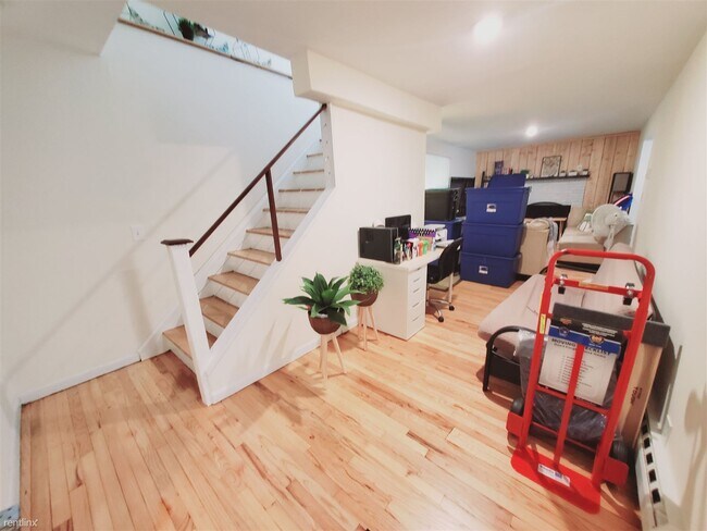 Foto del edificio - 3 br, 3 bath Townhome - 84 Warren St Unit D