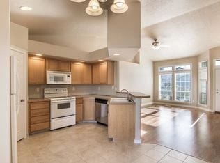 Building Photo - 4190 English|Classy Meridian Home in Great Location!
