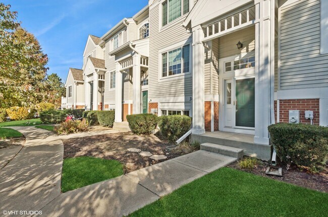 Building Photo - 3443 Ravinia Cir