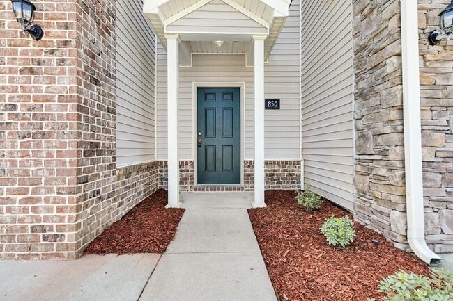 Foto del edificio - 850 Canyon Oak Loop
