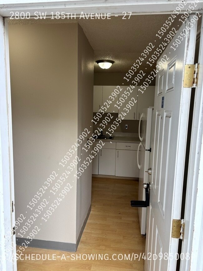 Building Photo - 2800 SW 185th Ave
